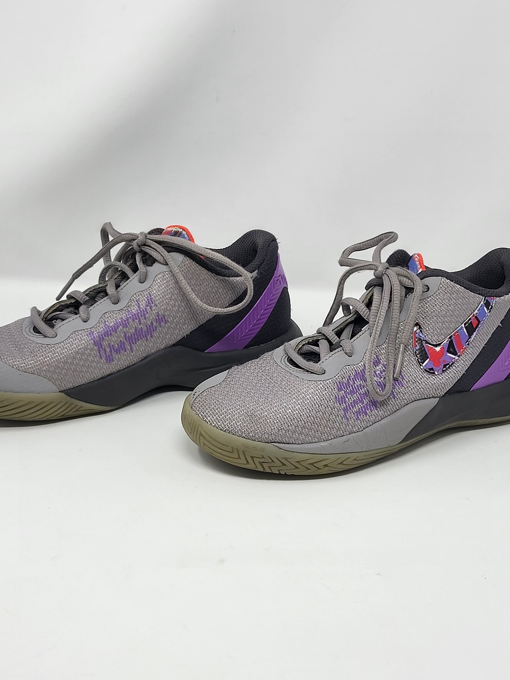 Nike Kids Gray and Purple Sneakers with Patterned Swoosh